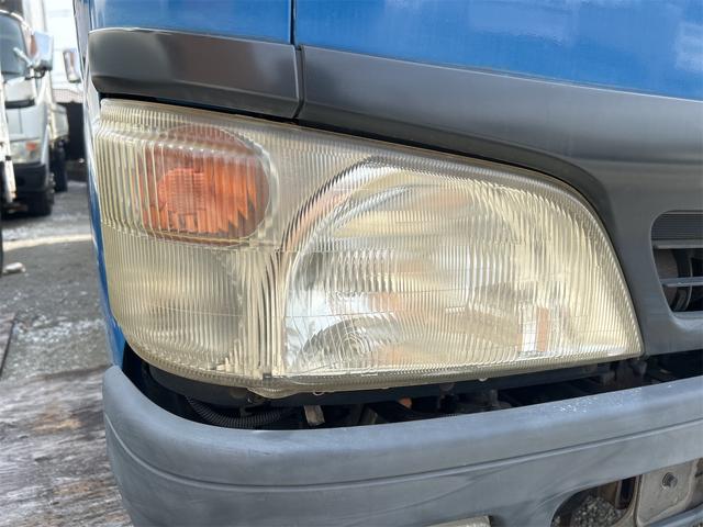 2004 Toyota ToyoAce – thumbnail 3