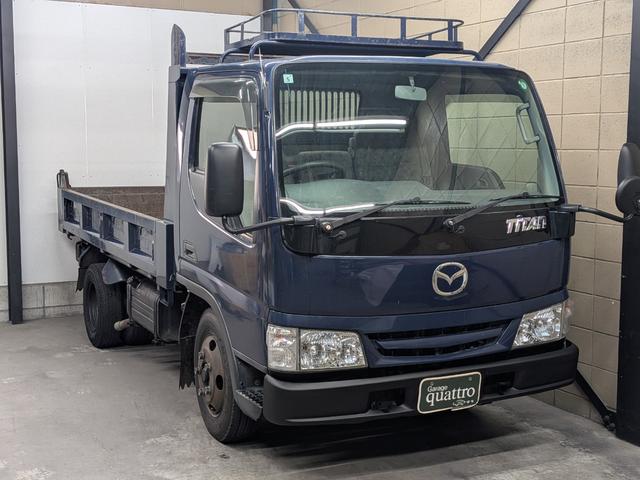 2003 Mazda Titan