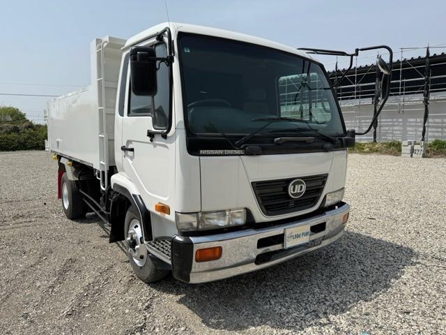 2002 UD Trucks Condor