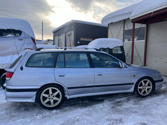 1996 Toyota Caldina – thumbnail 3