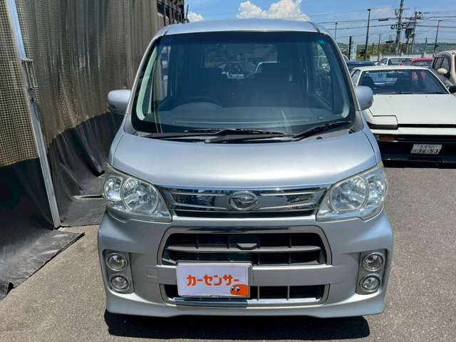 2011 Daihatsu Tanto Exe – thumbnail 2