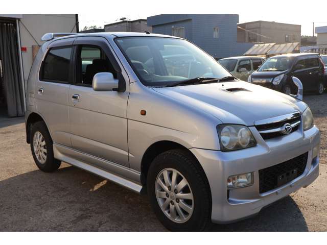 2011 Daihatsu Terios Kid – thumbnail 3