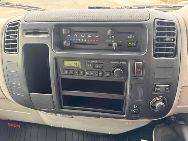 2005 Toyota Dyna – thumbnail 3