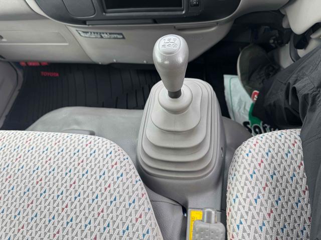 2005 Toyota Dyna – thumbnail 4