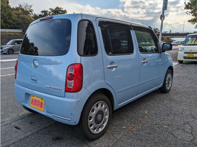 2011 Daihatsu Mira Cocoa – thumbnail 2