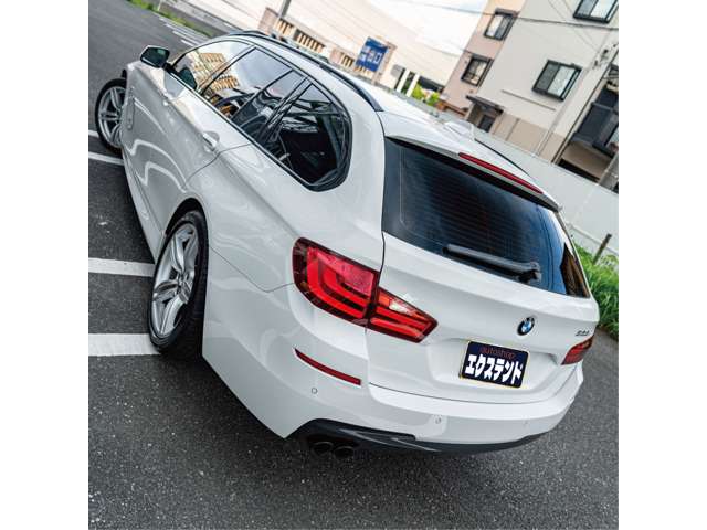 2011 BMW 5 Series Touring – thumbnail 4