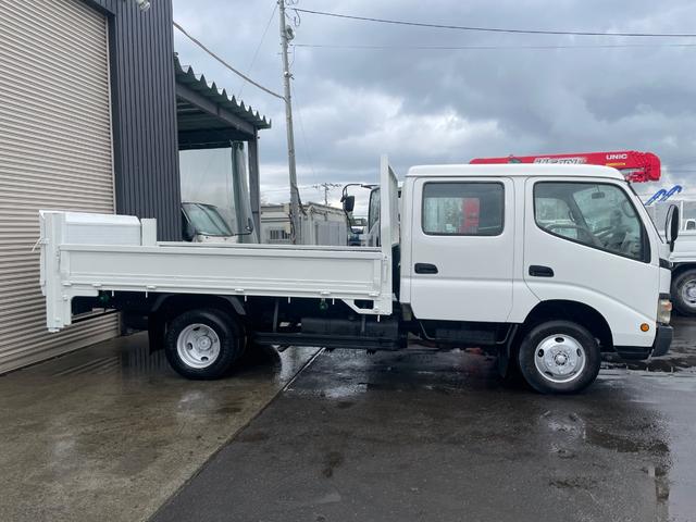 2002 Toyota Dyna – thumbnail 4