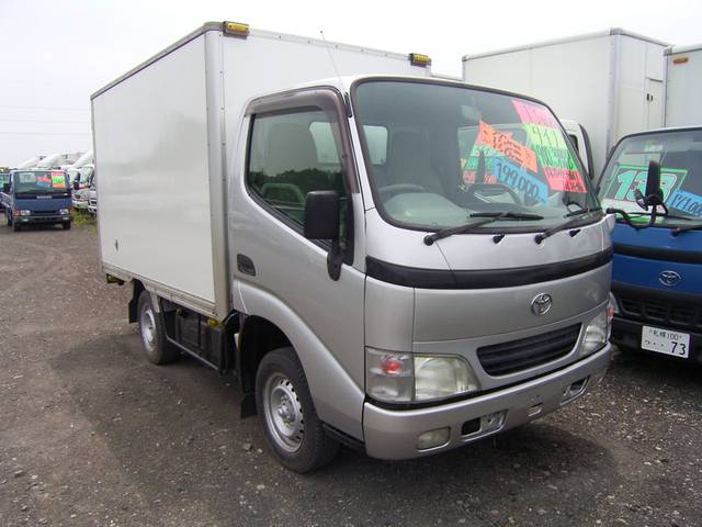 2001 Toyota Dyna – thumbnail 2