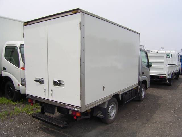 2001 Toyota Dyna – thumbnail 4