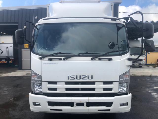 2011 Isuzu Forward – thumbnail 2