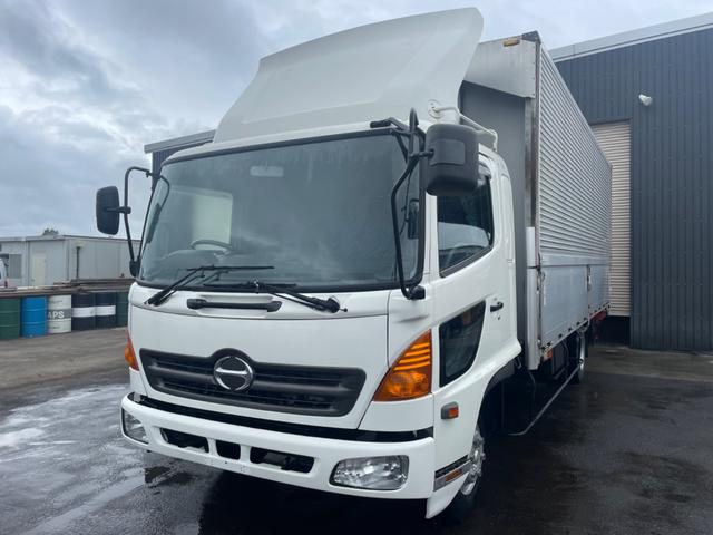 2003 Hino Ranger