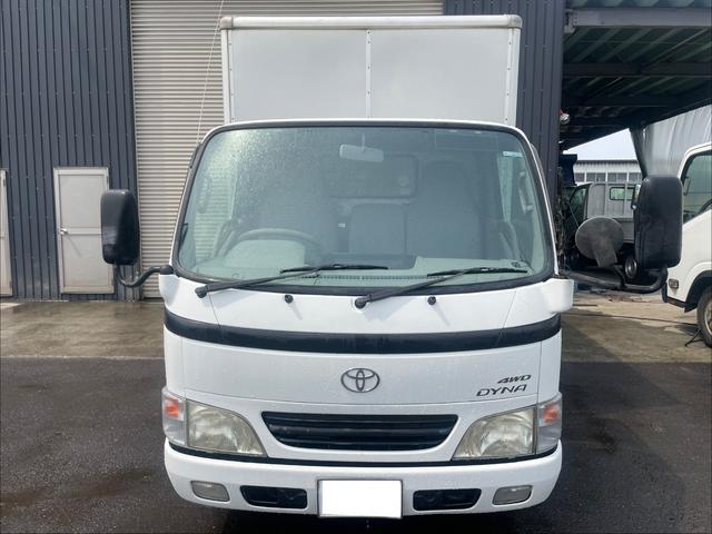 2003 Toyota Dyna – thumbnail 2