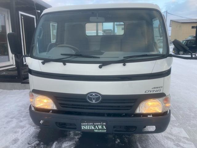 2010 Toyota Dyna – thumbnail 3