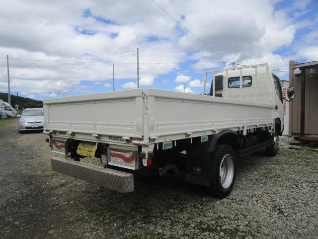 2003 Toyota Dyna – thumbnail 2