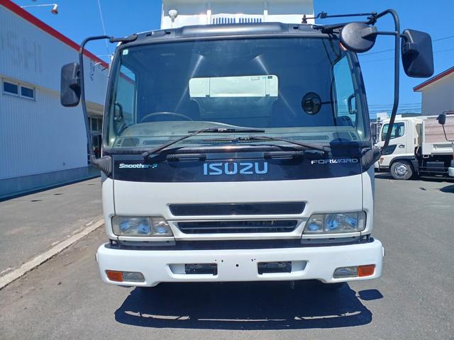 2006 Isuzu Forward – thumbnail 2