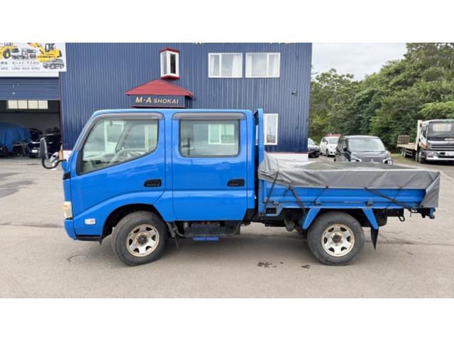 2009 Toyota Dyna – thumbnail 3