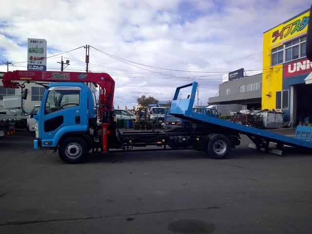 2009 Isuzu Forward – thumbnail 4