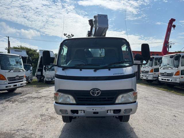 2010 Toyota Dyna – thumbnail 2