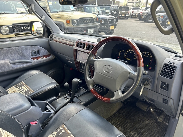 2001 Toyota Land Cruiser Prado – thumbnail 2