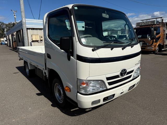 2011 Toyota ToyoAce – thumbnail 2