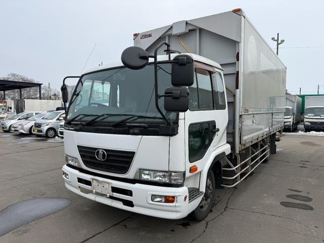 2010 UD Trucks Condor – thumbnail 4
