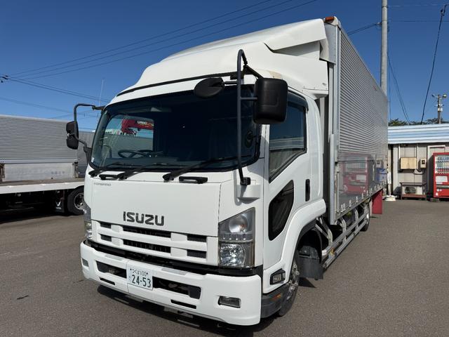 2008 Isuzu Forward – thumbnail 4