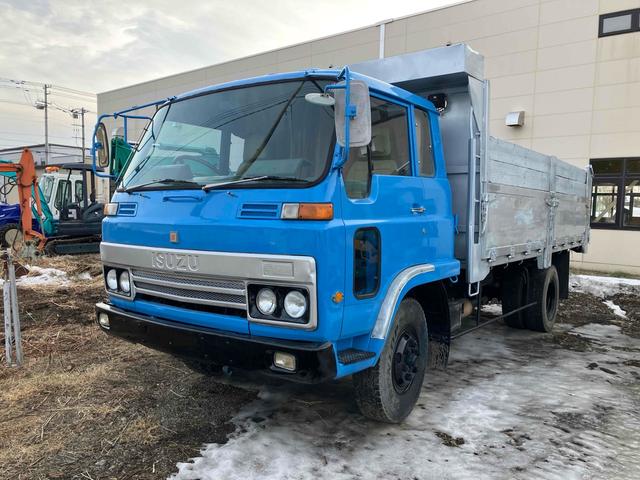 1982 Isuzu Forward