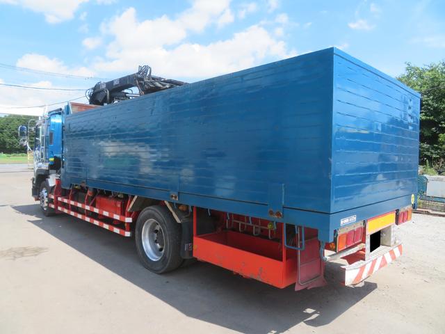 2011 Isuzu Forward – thumbnail 4