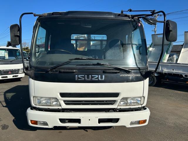 2005 Isuzu Forward – thumbnail 2