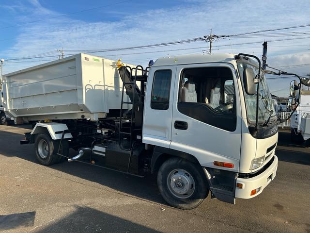 2006 Isuzu Forward – thumbnail 3