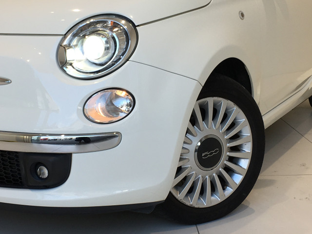 2011 Fiat 500 – thumbnail 3