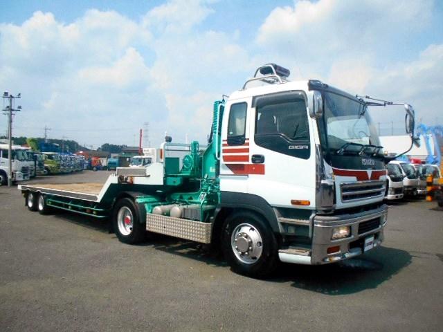 2004 Isuzu Giga – thumbnail 3