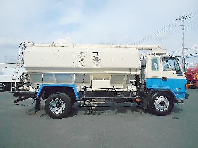 1989 Isuzu Forward – thumbnail 4