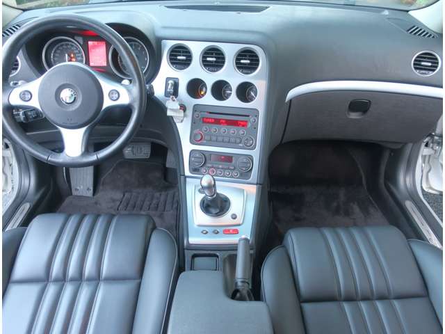 2006 Alfa Romeo 159 – thumbnail 3
