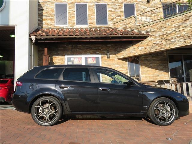 2007 Alfa Romeo 159 Sportwagon – thumbnail 2