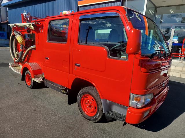 2004 Nissan Atlas