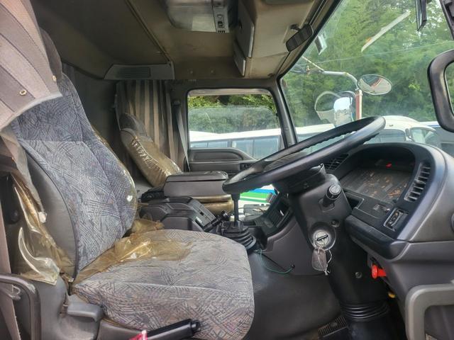 2002 Isuzu Giga – thumbnail 3