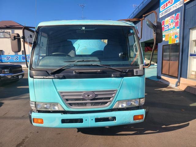 2002 UD Trucks Condor – thumbnail 2