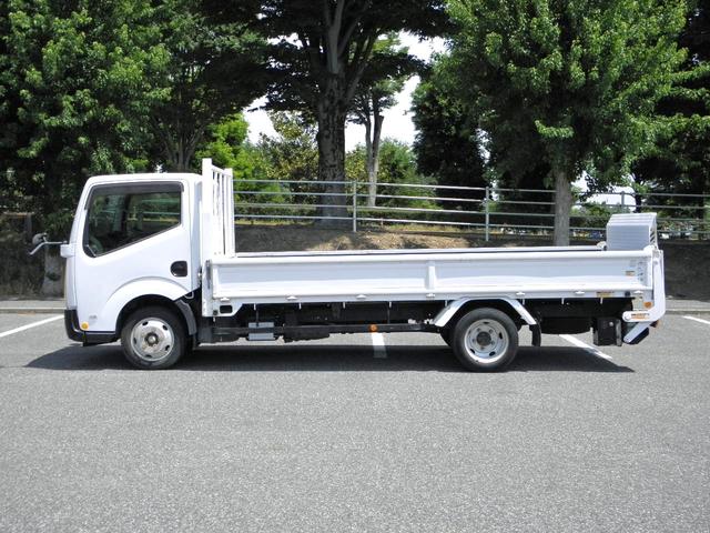 2009 Nissan Atlas – thumbnail 4