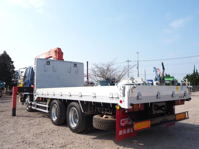 2004 Mitsubishi Fuso Fighter – thumbnail 4