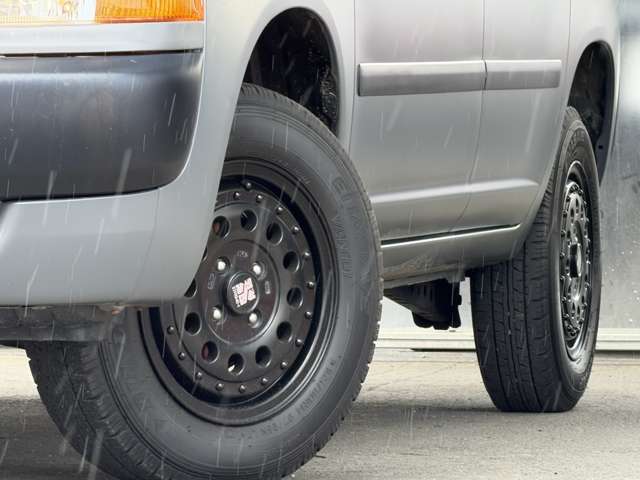 2011 Toyota Probox Van – thumbnail 4