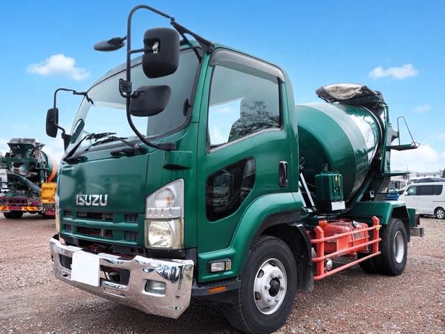 2010 Isuzu Forward – thumbnail 2