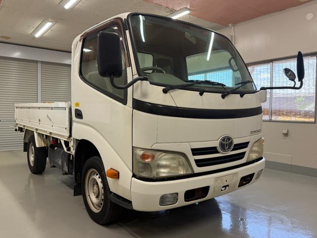 2011 Toyota ToyoAce – thumbnail 3