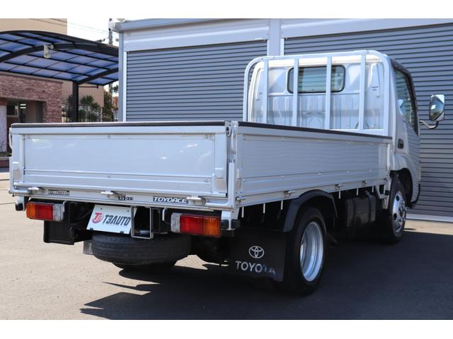 2004 Toyota ToyoAce – thumbnail 4