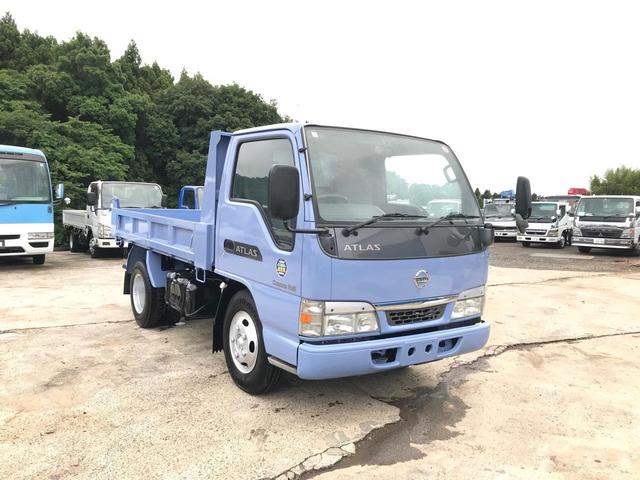 2003 Nissan Atlas