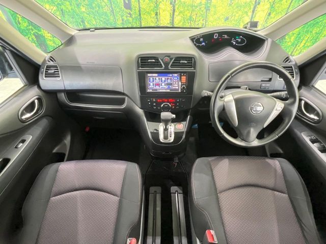 2011 Nissan Serena – thumbnail 2