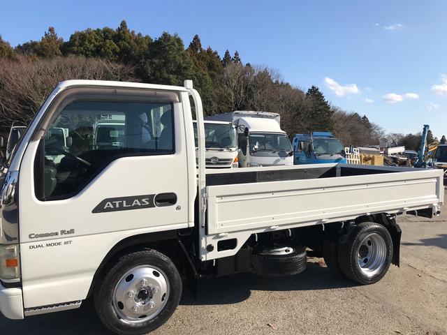 2003 Nissan Atlas – thumbnail 3
