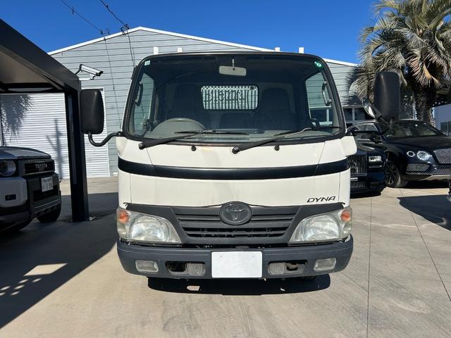 2009 Toyota Dyna – thumbnail 3