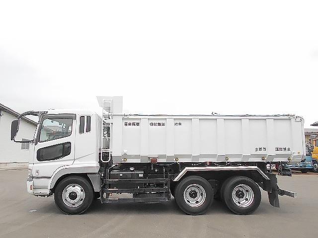 2006 Mitsubishi Fuso Super Great – thumbnail 4