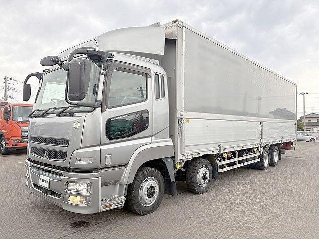 2011 Mitsubishi Fuso Super Great – thumbnail 3